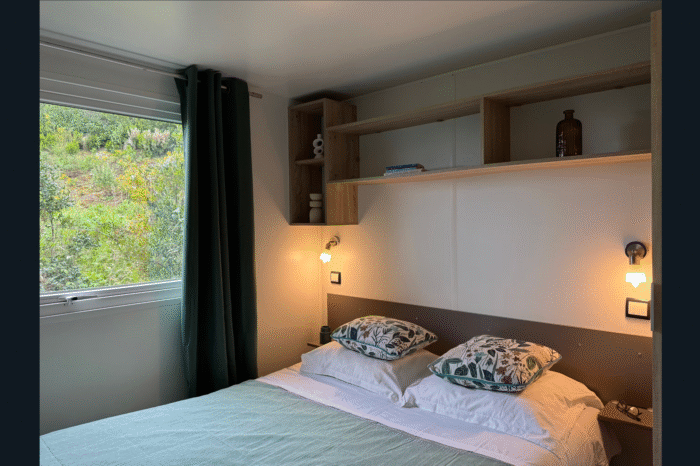 camping vista mare cap corse bungalow famille chambre deux